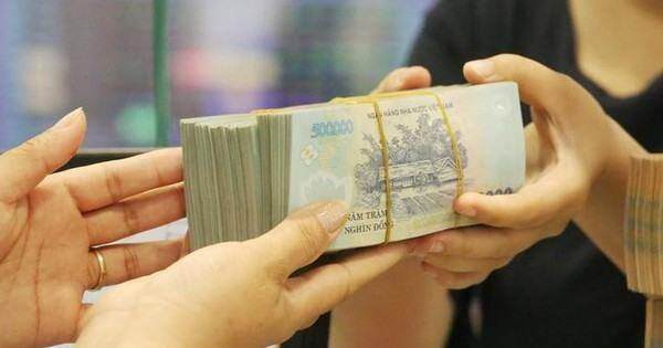 Vừa tăng được 2 tuần, một ngân hàng đã quay đầu giảm mạnh lãi suất huy động từ hôm nay 22/8