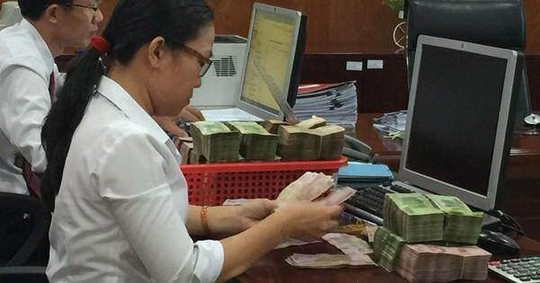 Nợ xấu gia tăng, lợi nhuận ngân hàng nhỏ giảm mạnh