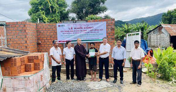 ABIC Đắk Lắk khởi công xây dựng nhà tình nghĩa tại buôn Rơ Cai A, xã Krông Nô, huyện Lắk 1 ABIC Đắk Lắk khởi công xây dựng nhà tình nghĩa tại buôn Rơ Cai A, xã Krông Nô, huyện Lắk