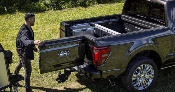 Ford F-150 2024 trang bị cửa thùng hàng 'độc, lạ'