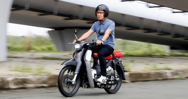 Honda Super Cub C125 Disney Limited Editon có gì đặc biệt để người chơi xe săn lùng?
