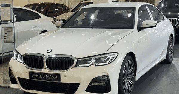 Thực hư BMW 3-series tiếp tục giảm giá gần 1 tỉ đồng để 'xả hàng'?