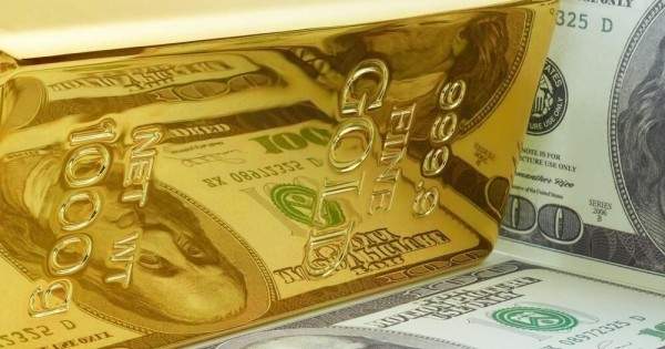 Giá vàng tiếp tục tăng, USD chững lại