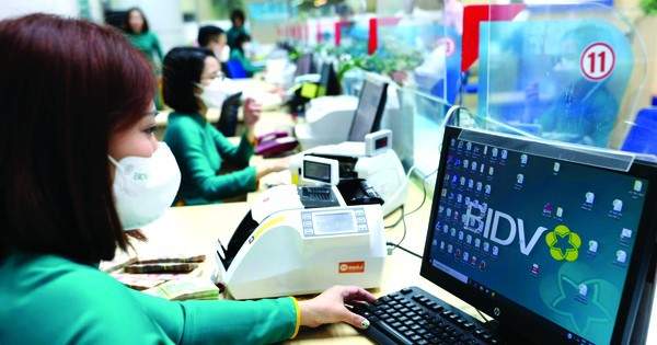 Hàng triệu tỷ đồng tiền gửi nằm trong nhà băng: Ngân hàng sốt ruột