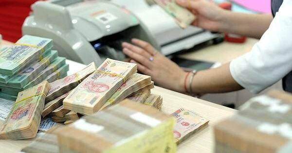 “Đau đầu vì thừa tiền”, đua cho cho vay trả nợ ngân hàng khác, tài sản toàn ngành sụt giảm