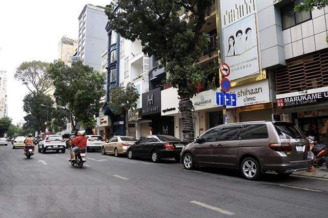 TP.HCM dự kiến thu gần 800 tỷ đồng mỗi năm từ phí sử dụng hè phố