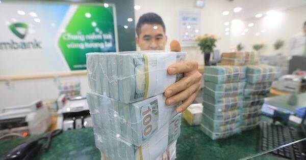 Chốt tuần lên 24.700 đồng