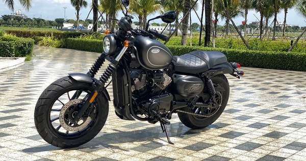 Hyosung GV300S về Việt Nam, giá 118 triệu đồng