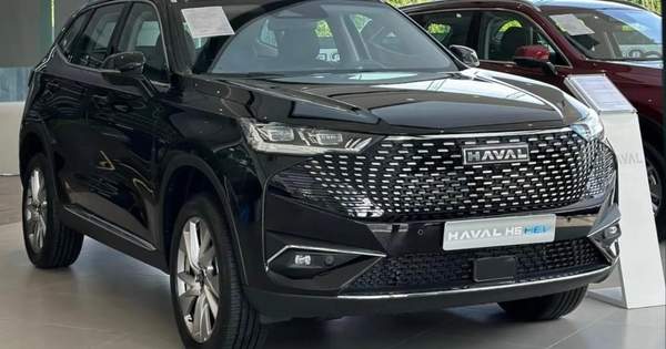 Thêm 2 xe SUV Hàn Quốc, Trung Quốc giảm giá hơn 100 triệu đồng