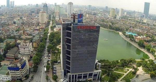 Tập đoàn dầu khí Việt Nam sẽ phải thoái phần lớn vốn tại PVcomBank
