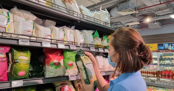 Giá gạo bán lẻ bước vào chu kỳ tăng mới, nhiều siêu thị mạnh tay giảm giá 5 Giá gạo bán lẻ bước vào chu kỳ tăng mới, nhiều siêu thị mạnh tay giảm giá
