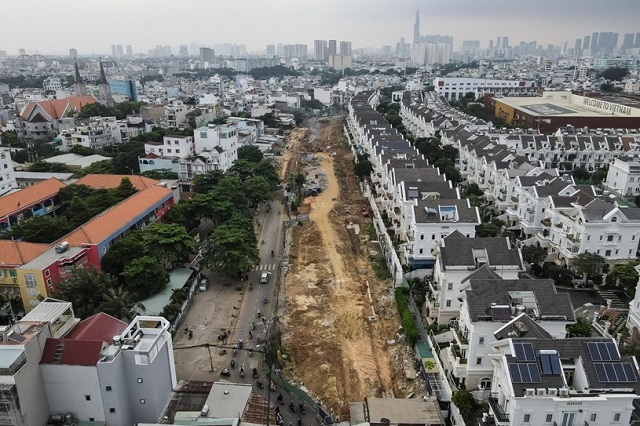 Đã chi trả gần 1,100 tỷ đồng cho người dân ảnh hưởng bởi dự án mở rộng, nâng cấp đường Dương Quảng Hàm