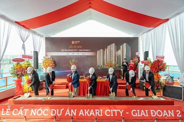 Cất nóc Akari City giai đoạn 2 đúng tiến độ