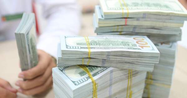 Giá USD hôm nay 3.11.2023: Tiếp tục đi xuống
