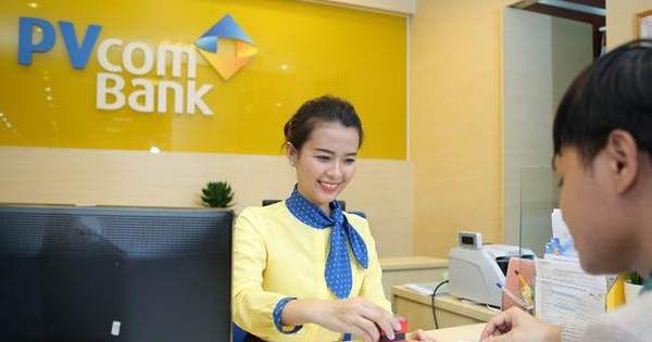Lãi suất tiết kiệm lao dốc, nhà băng nào huy động tới 10,5%/năm?