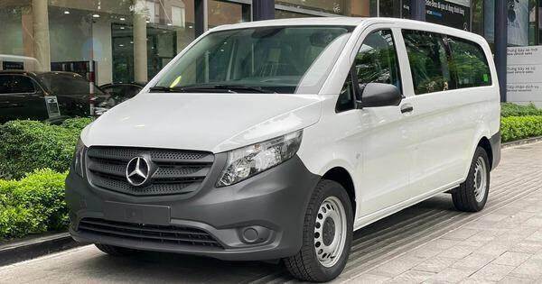 Mercedes Vito 'đại hạ giá' hơn 400 triệu, rẻ hơn Kia Carnival