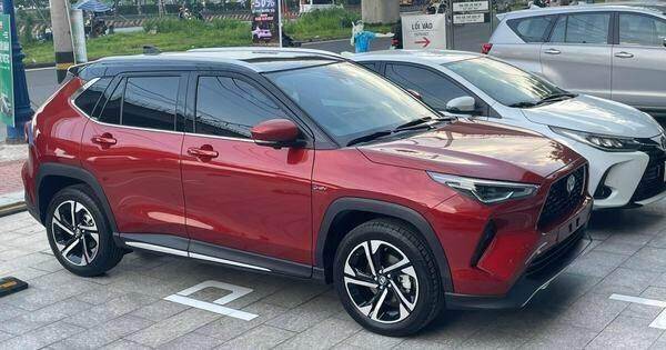 Toyota Yaris Cross giảm 140 triệu đồng, 'chạy' doanh số cuối năm