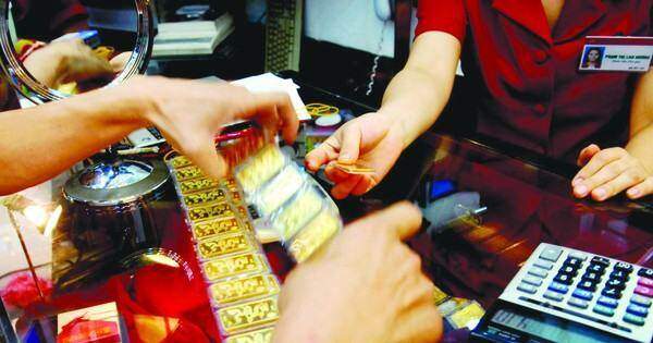 Nhà đầu tư nên 'bỏ trứng' vào đâu?