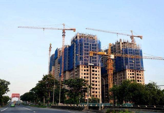 Doanh nghiệp bất động sản tiếp tục bị “trói” vì tình trạng thiếu vốn