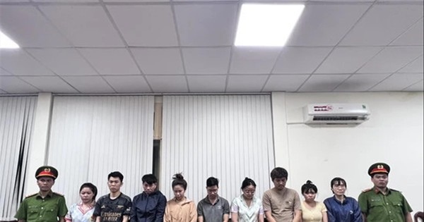 Cảnh báo thủ đoạn lừa đảo vay tiền trực tuyến, bị ghép ảnh thờ vì vay tiền qua app