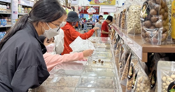 Vào mùa mua sắm Tết