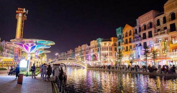 Khám phá tour du lịch đêm cực đã cho giới trẻ Hà thành dịp lễ này