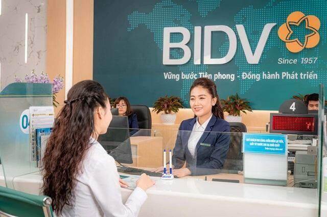 Nguồn thu phi tín dụng đẩy lãi trước thuế BIDV tăng 21% trong năm 2023