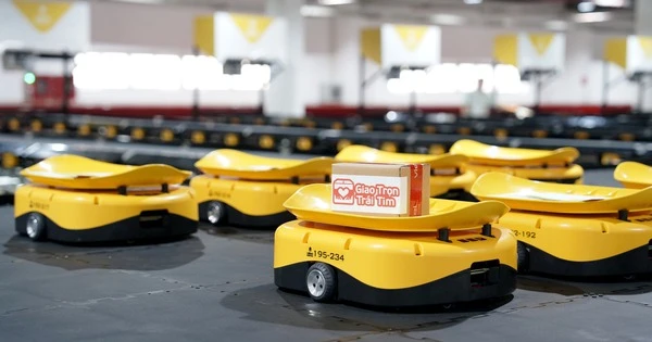 Việt Nam đưa robot tự hành vào chia chọn hàng hóa, công suất 1,4 triệu bưu phẩm/ngày
