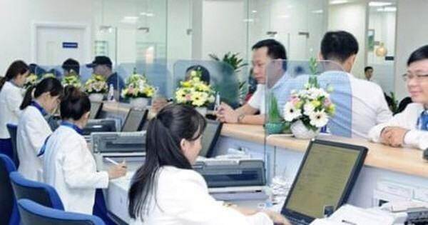 Một ngân hàng ngược dòng tăng lãi suất huy động