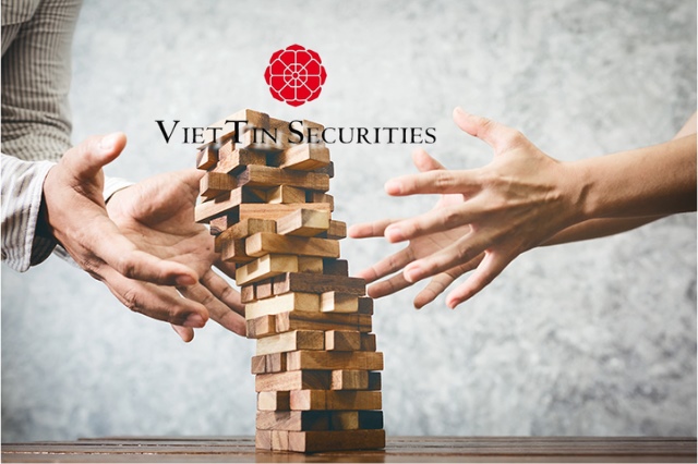 Cổ đông lớn không đến dự, Chứng khoán Việt Tín tổ chức bất thành ĐHĐCĐ bất thường