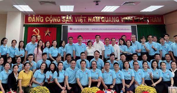 Gần 100 cán bộ Agribank khu vực Tây Nam bộ được tập huấn kỹ năng viết tin bài và chụp ảnh cơ bản