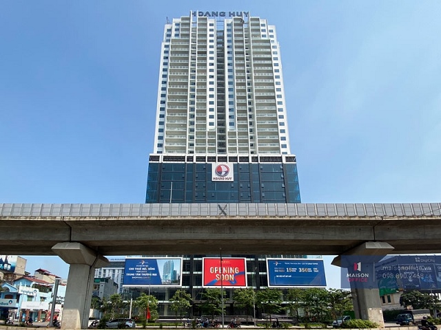 Hoàng Huy (TCH) có lãi ròng quý cuối năm 2023 cao gấp 3.6 lần cùng kỳ