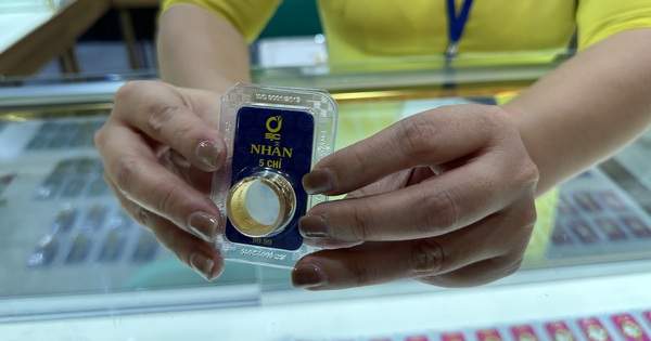 Người mua vàng nhẫn tiếp tục lỗ sau ngày Thần tài