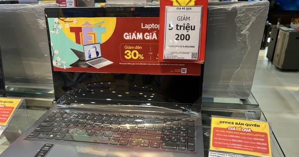 Cuộc chiến giá và làn sóng đóng cửa shop điện máy - công nghệ kéo dài tới khi nào?