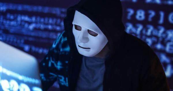 3 nhóm hacker tuyên bố đánh sập Facebook, Instagram