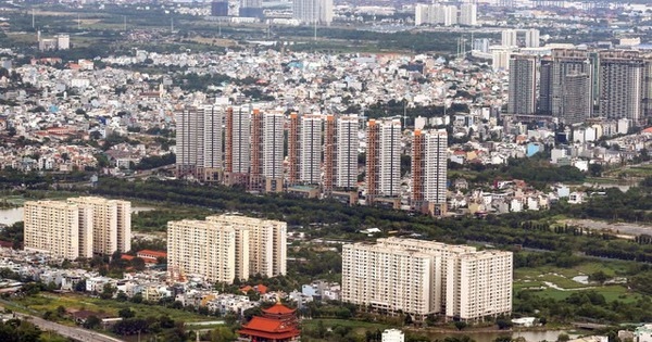 Các doanh nghiệp bất động sản đang đối diện với nhiều khó khăn- Ảnh 1.