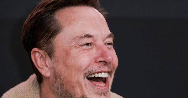 'Không ai có thể ngăn cản Tesla'