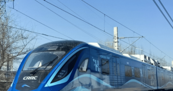 Trung Quốc chạy thử thành công tàu đô thị dùng hydro đầu tiên trên thế giới