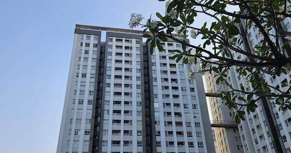 Ngân hàng "đua" giảm lãi suất vay mua nhà mới, khoản cũ vẫn rất cao