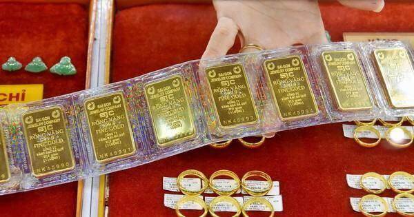 Giá vàng SJC chính thức lập đỉnh mới 81 triệu đồng/lượng
