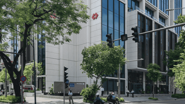 Duy trì CAR 14-15%, Techcombank tiếp tục kinh doanh vững chắc, mang lại giá trị vượt trội cho cổ đông
