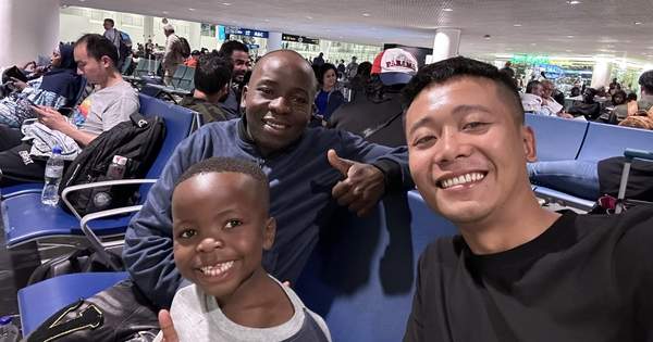 YouTuber triệu view Quang Linh Vlogs và Lôi Con “vượt khó” sau sự cố, fan chờ đón về Việt Nam