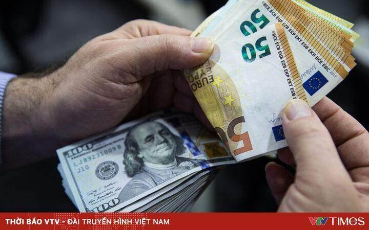 Vì sao Mỹ chật vật với lạm phát hơn châu Âu?