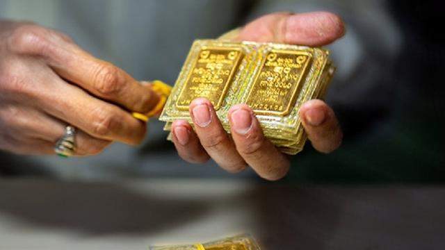 Ngân hàng Nhà nước đề nghị 3 bộ phối hợp nhập khẩu và tổ chức đấu thầu vàng miếng