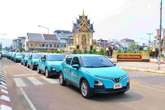 Xanh SM Lào khai trương dịch vụ taxi điện tại Champasak 