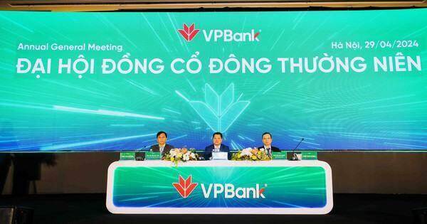 Chủ tịch Ngô Chí Dũng khẳng định chia cổ tức tiền mặt trong 5 năm liền, lý giải quyết định tham gia tái cơ cấu ngân hàng yếu kém