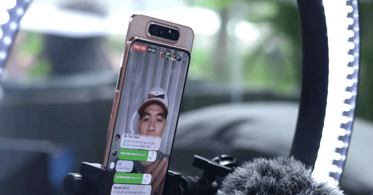 Đạt 500.000 người theo dõi trên mạng xã hội dễ hay khó?