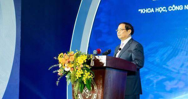 "Nếu tài nguyên thiên nhiên là hữu hạn thì khoa học công nghệ đổi mới sáng tạo là vô hạn"