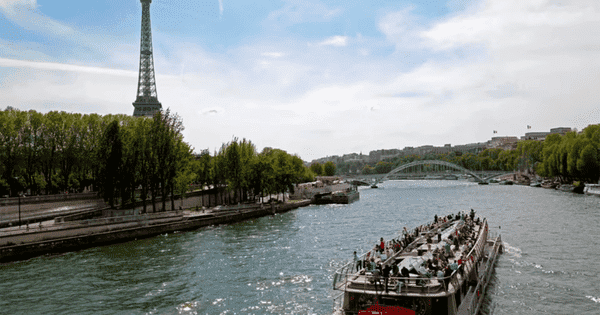 Chủ tịch Olympic sẵn sàng bơi lặn ở sông Seine
