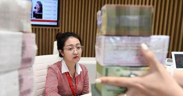 Techcombank, SHB và nhiều ngân hàng vừa tăng mạnh lãi suất tiết kiệm